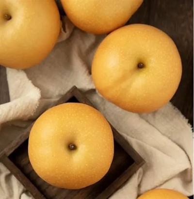 Hiiglaslik Aasia pirn